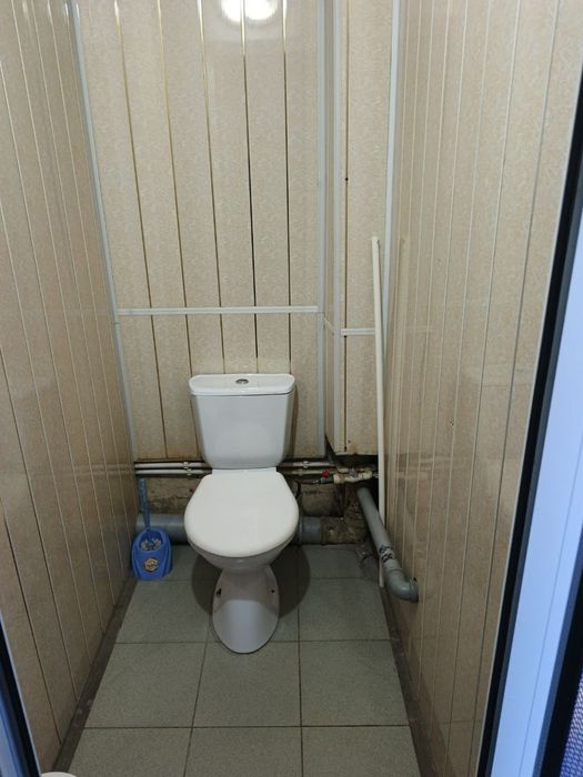 5 xonali kv ijaraga beriladi.