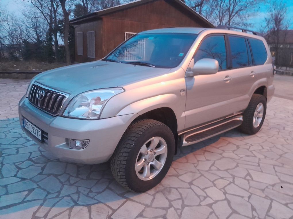 Toyota Land Cruiser