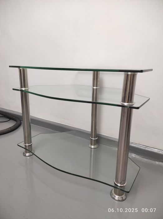 Продам стеклянный стол подставка под телевизор, аквариум.