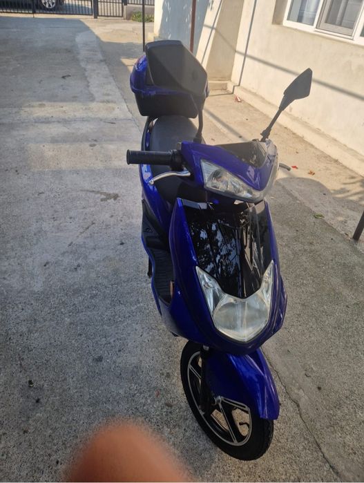 Scuter electric ztech zt 27 warrior