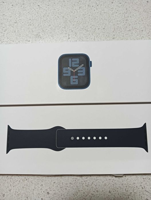 Apple Watch SE 2024 GPS  NOU