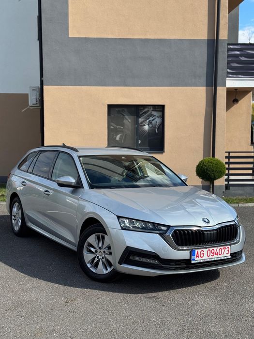 Skoda octavia 2021/150cp/dsg/virtual cockpit/full led