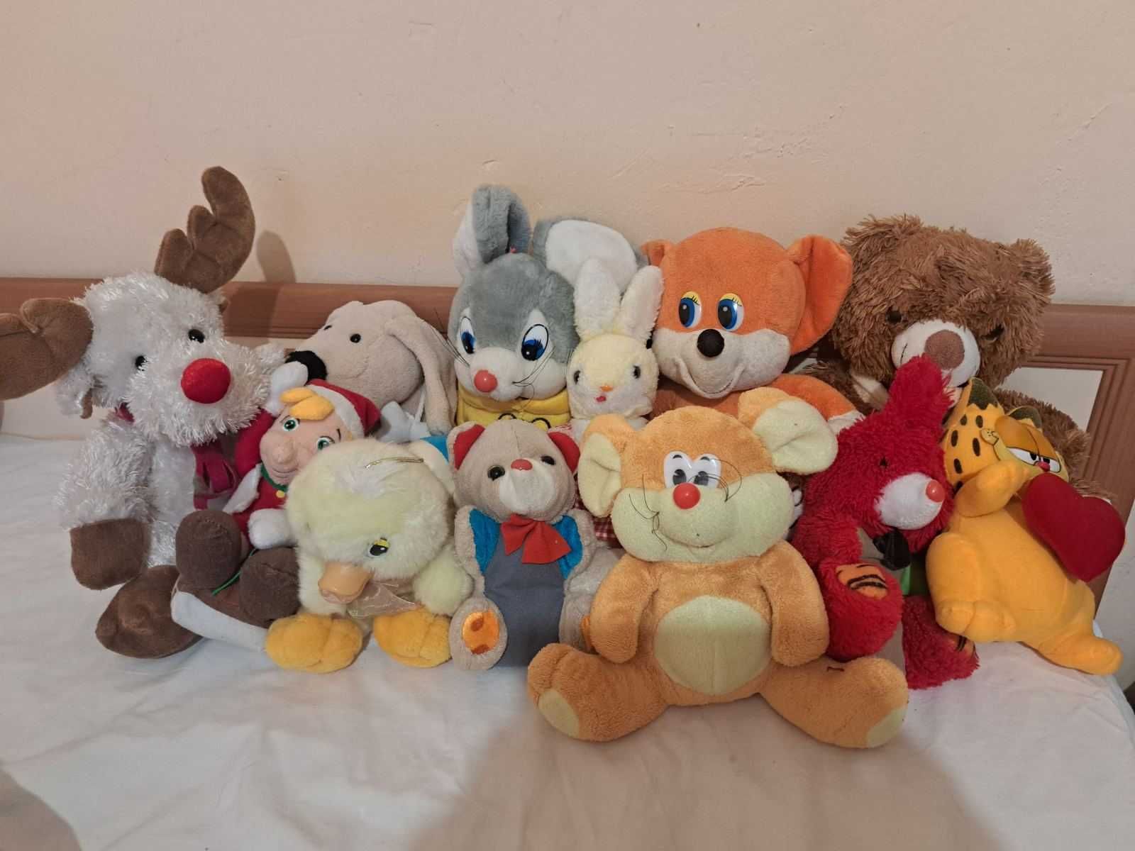 Плюшени играчки - миньон, мечета, слон