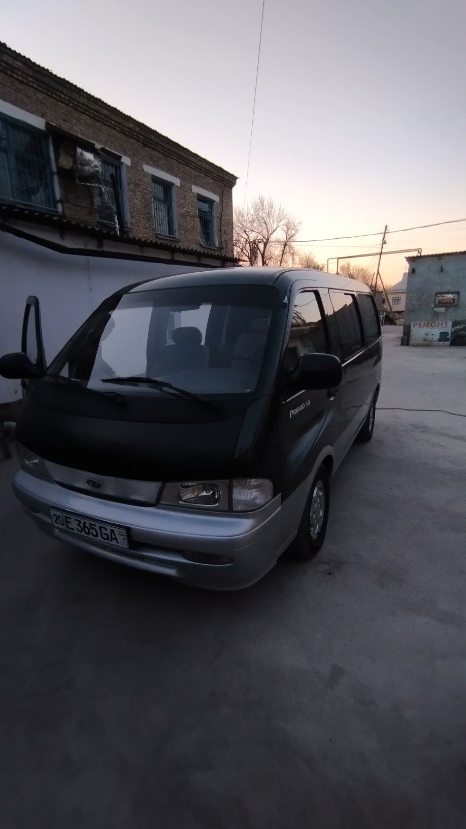 KIA PREGIO 1990 год