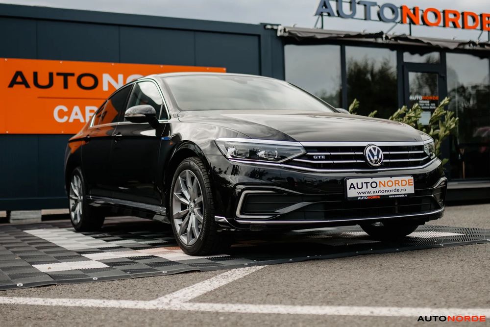 Volkswagen Passat VW Passat GTE 1,4 TSI DSG 1.4 Litri, Benzina Plugin Hybrid