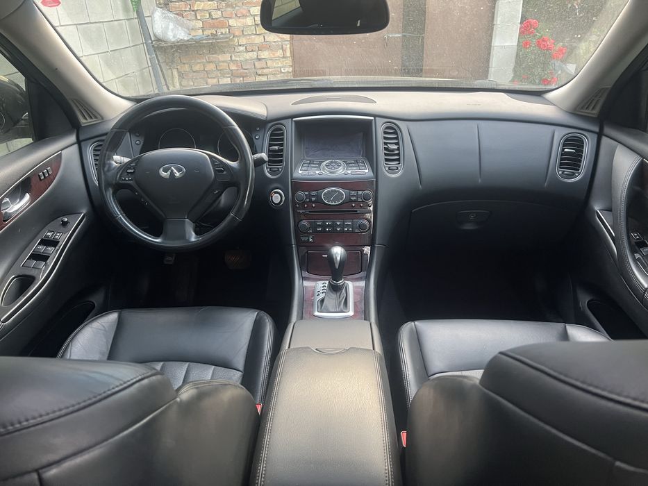 Infiniti QX50 3.7 V6