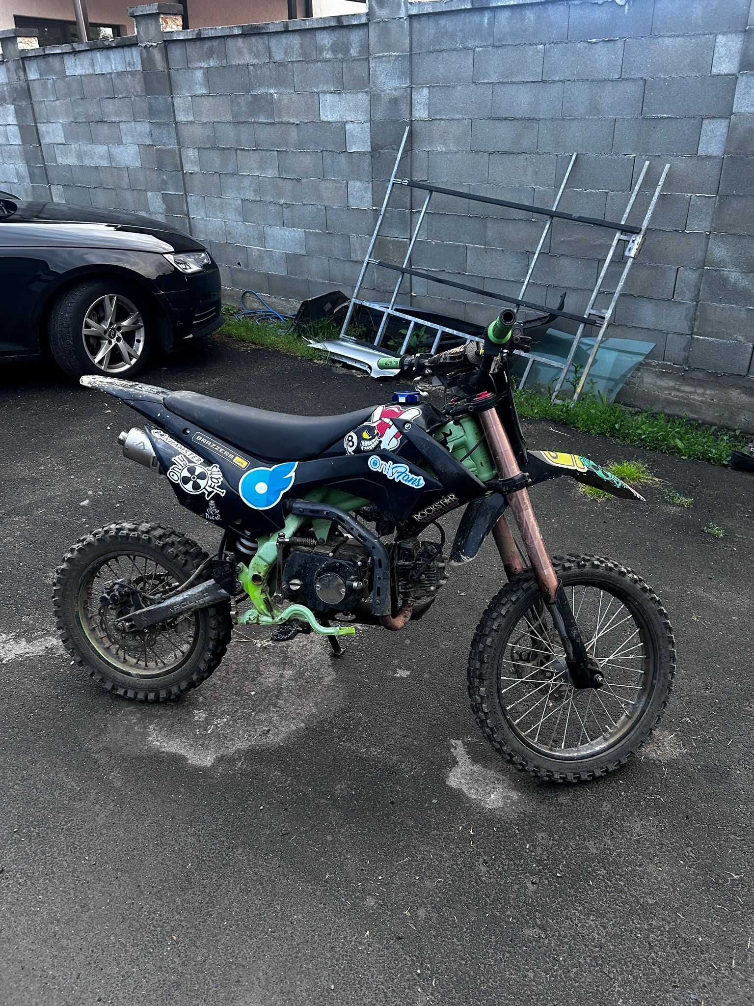 vand motocros kxd