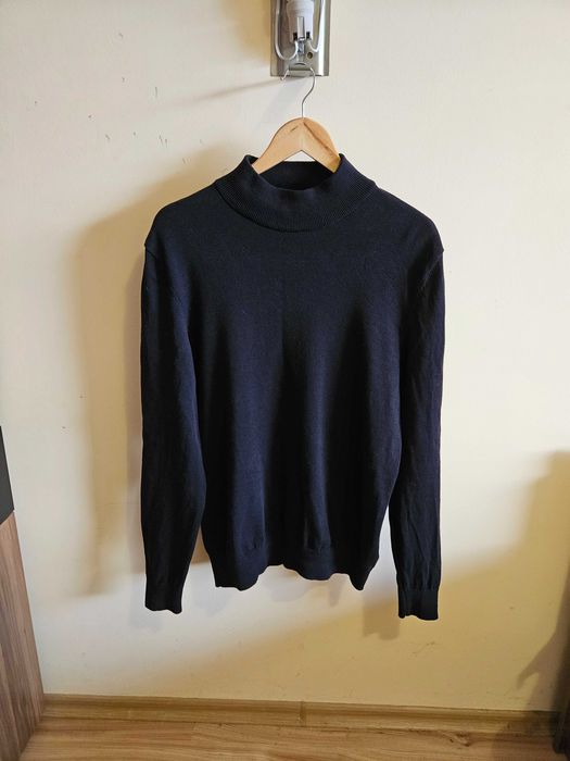 Черна блуза с висока яка LC Waikiki, L