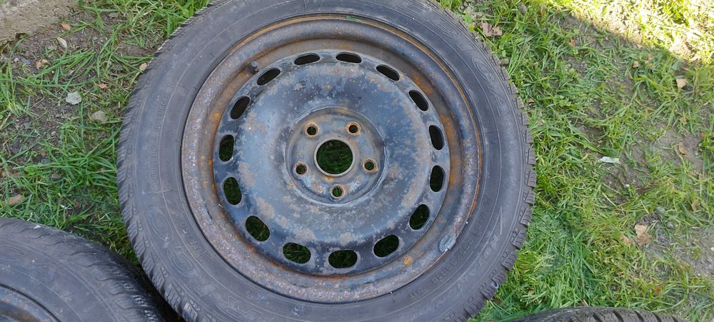 4бр  5х112 железни джанти 6jx16h2 ет 35 със зимни гуми 205/55/16