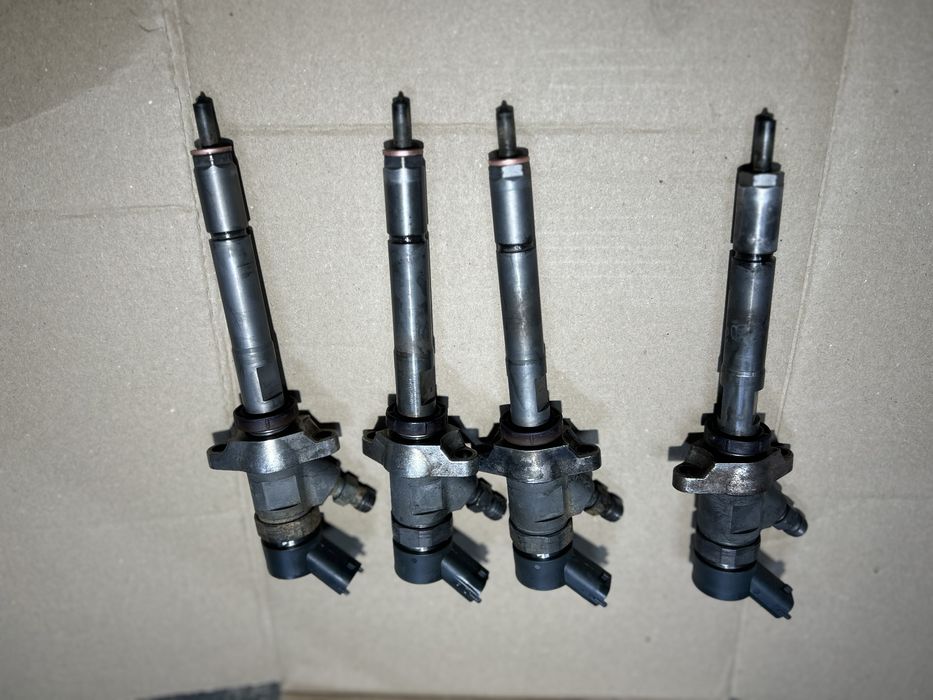Injectoare 1.6 tdci ford peugeot 1.6 hdi citroen