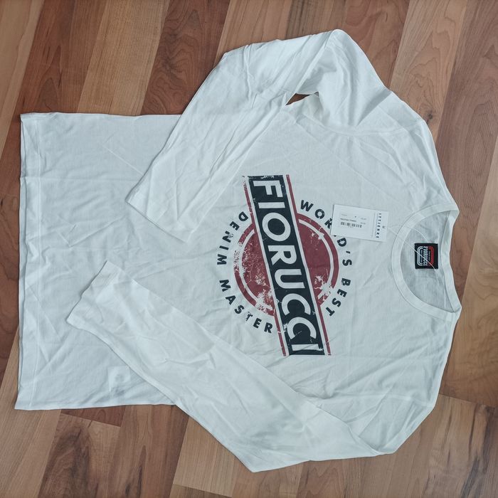 Блузки с дълъг ръкав М размер