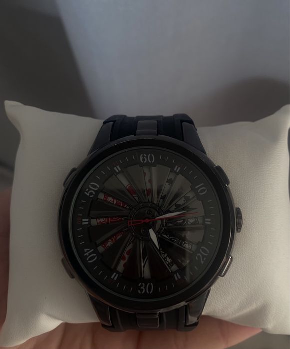 Мужские часы. Козино часы.Продам срочноо