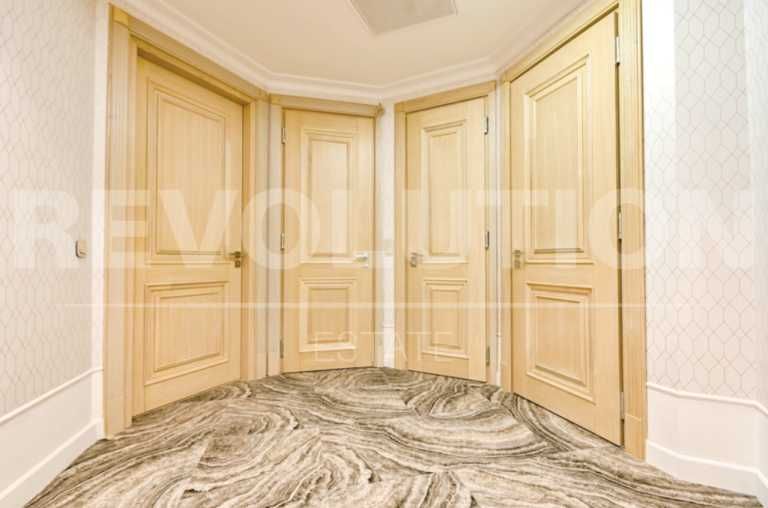 Продава се Четиристаен апартамент в София, Лозенец - 178 кв.м за 4298 €/кв.м - Снимка #19