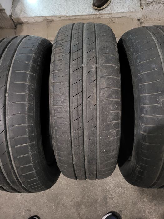 Anvelope vara 185 60 15