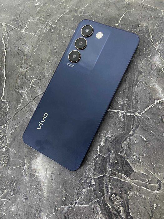 Vivo Y100, 256гб. Астана, Сыганак 54. Лот 794573