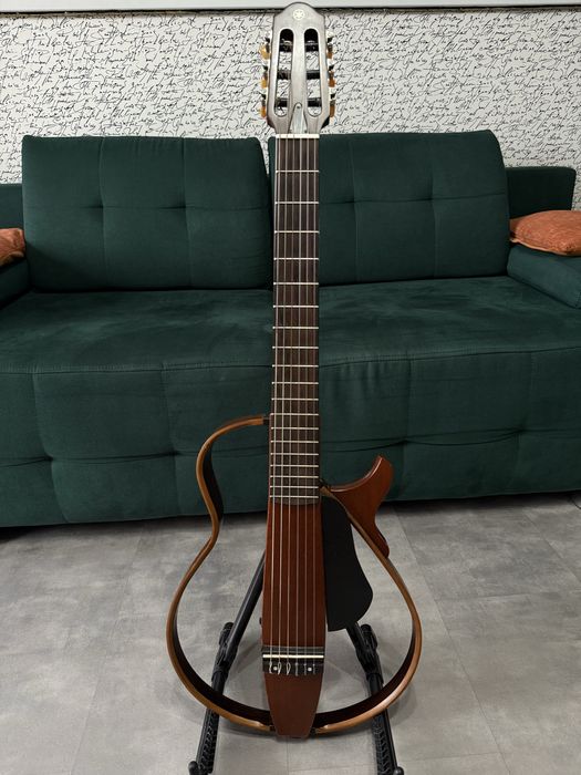 Chitara electro clasica Yamaha SLG 200N nylon