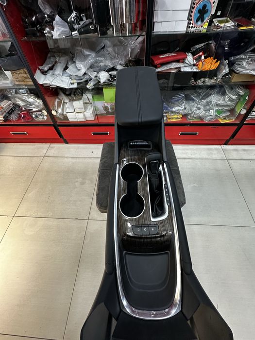 Malbu bar. Eng sifatliy. Zori new