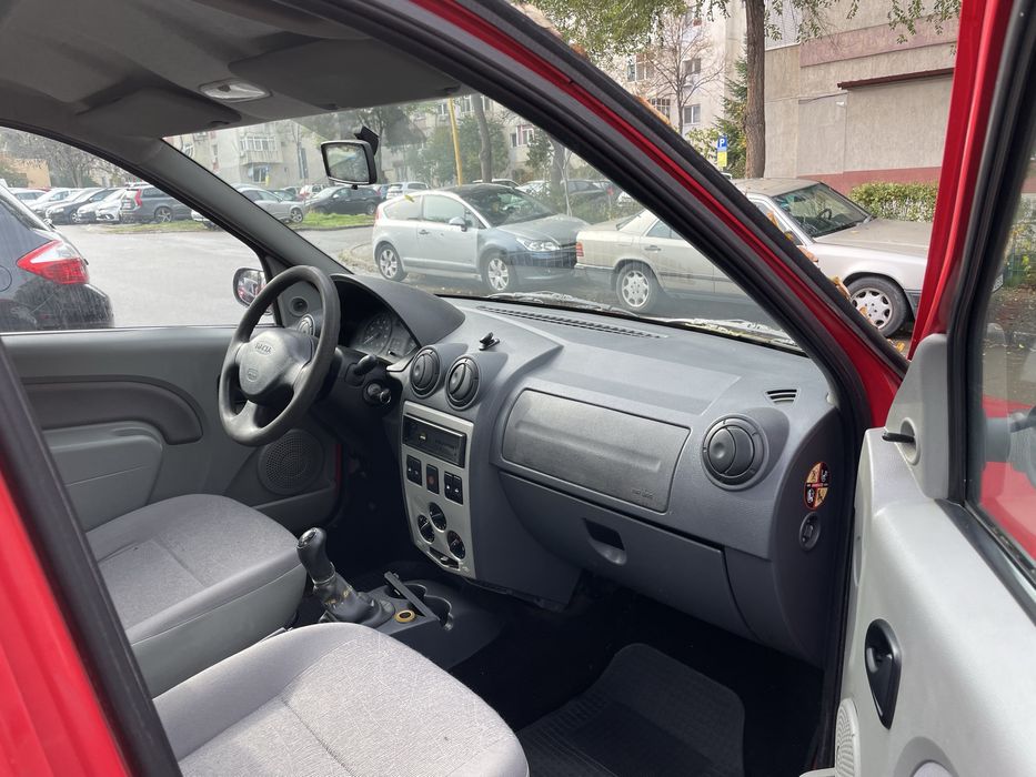 Vând Dacia Logan 1.6 MPI , fab 2008