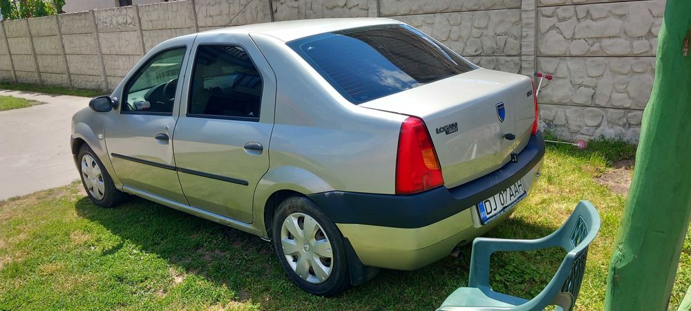 Vand Dacia logan