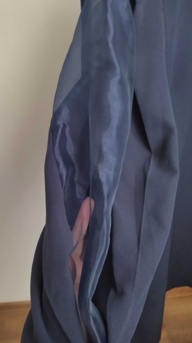 Рокля на LEVANTE подходяща за предстоящите празници