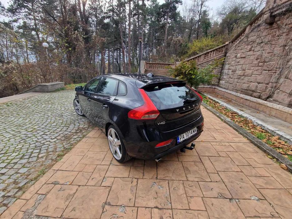Volvo V40, D3, 150 к,с, 2014г, Бартер за БУС
