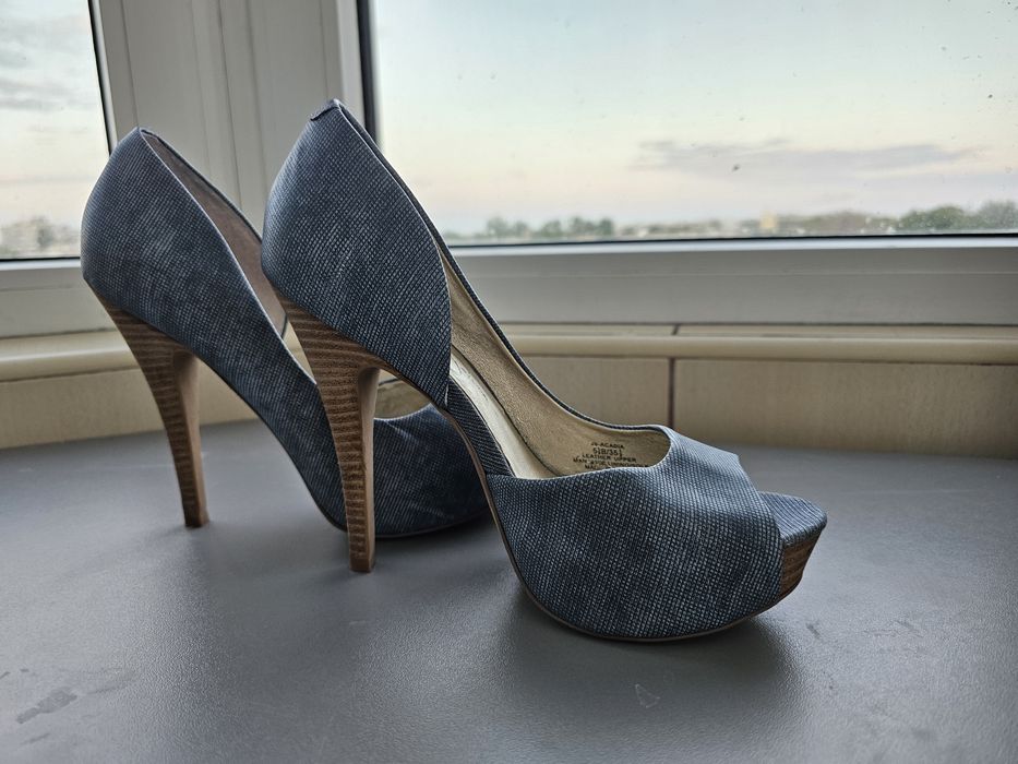 Pantofi Stileto cu talpa platforma Jessica Simpson 35.5 piele naturala