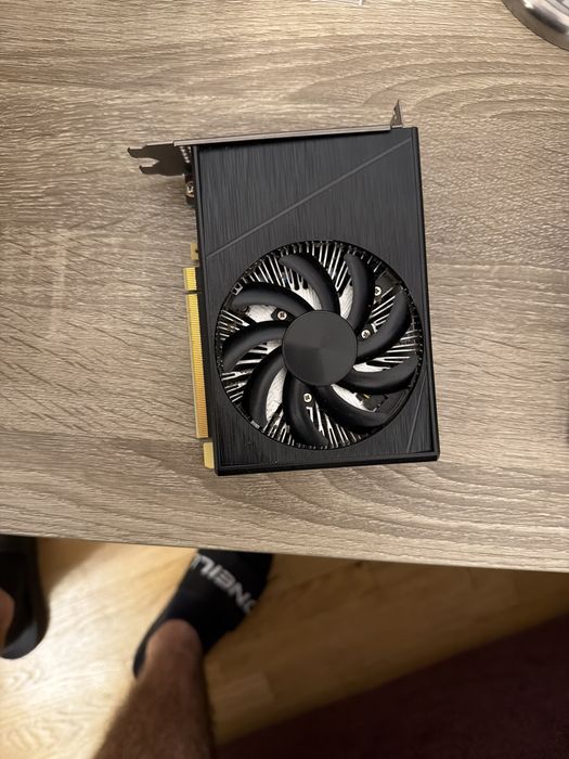 Placa Video Nvidia GTX 1660 SUPER oem