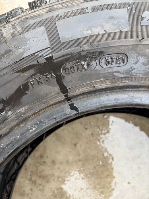 Michelin 215/70R15C- Stare foarte buna, livrare rapida, garantie!