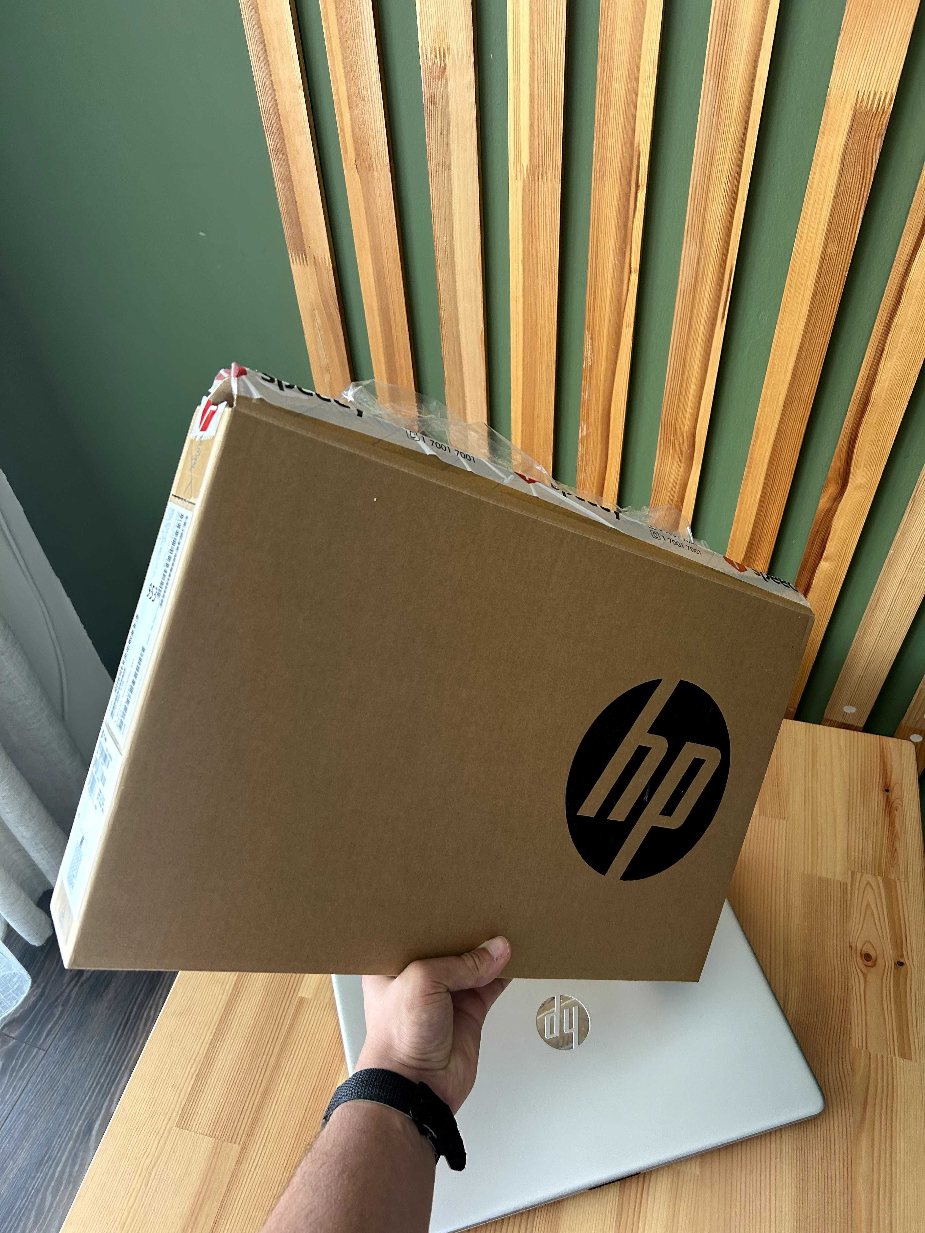 Лаптоп HP 16 GB 1 TB SSD AMD Ryzen 5 2021 15,6"
