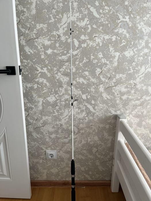 Продам спининг крокодил