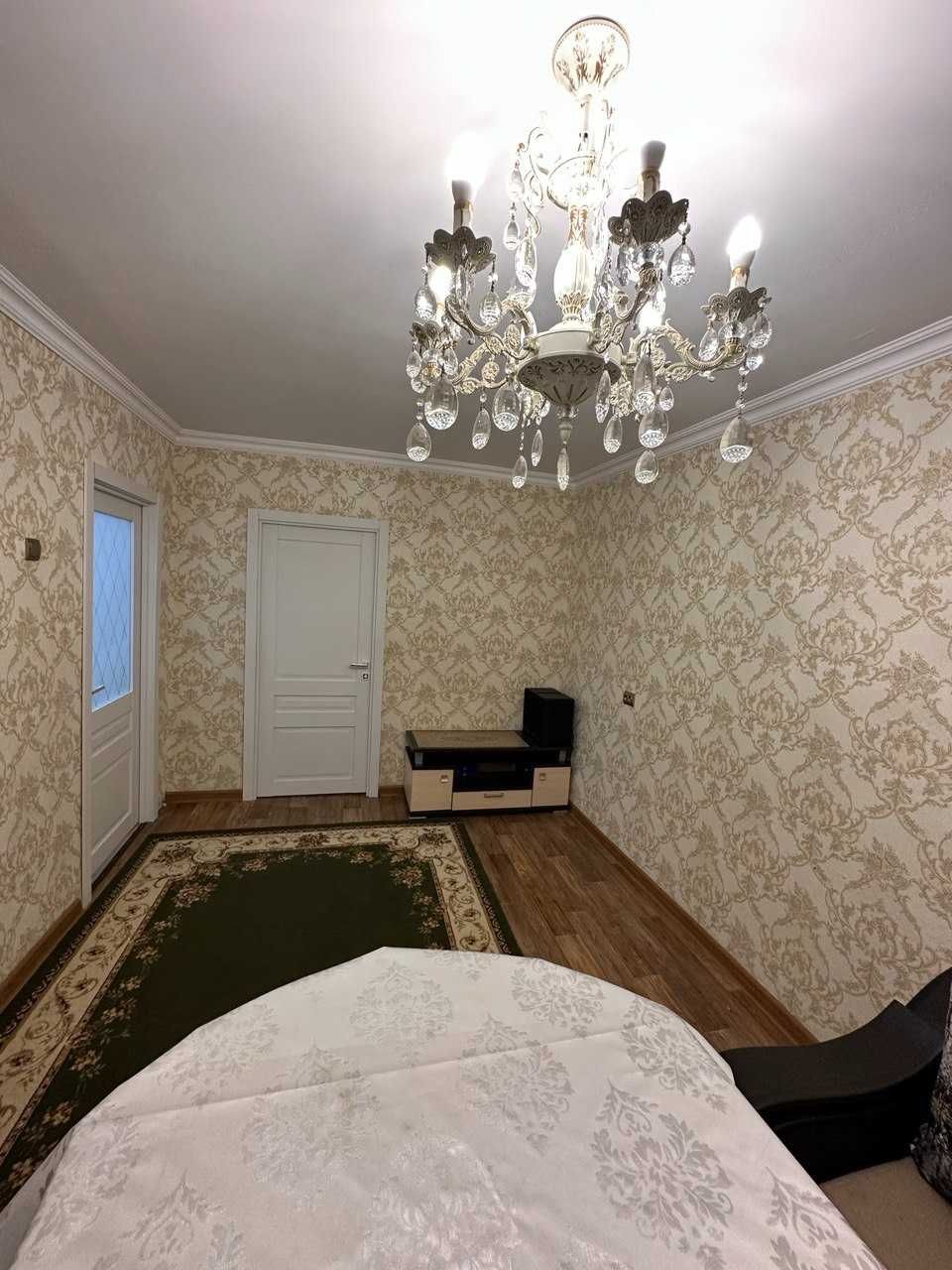 $Продаётся 3-комнатная квартира в 21 микрорайоне (Пришахтинск)