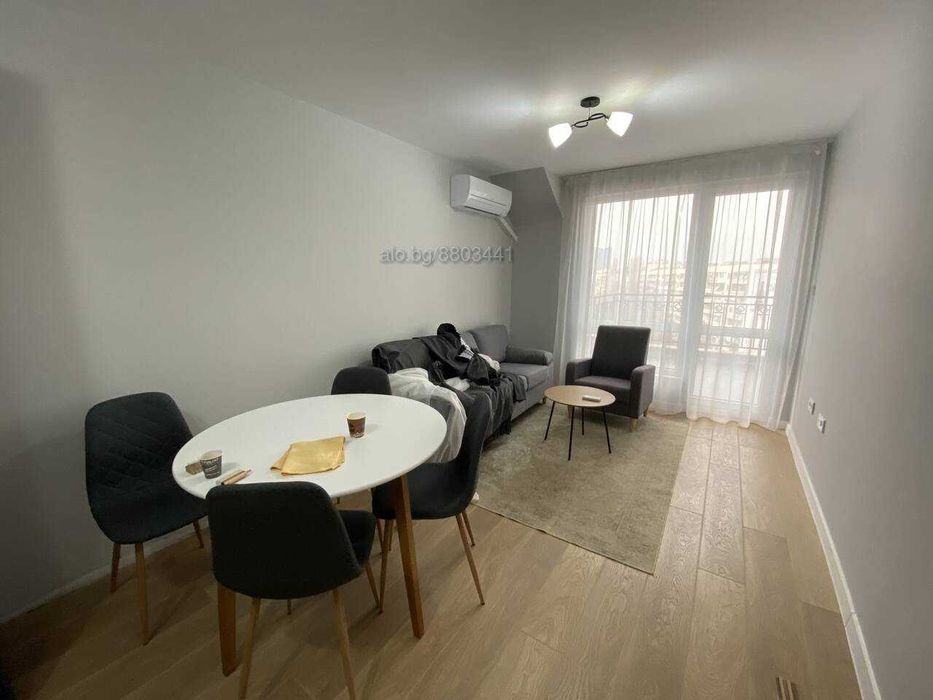 Продава се Тристаен апартамент в Пловдив, Кършияка - 101 кв.м за 1712 €/кв.м - Снимка #1