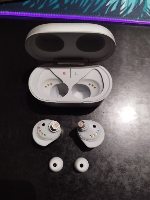 AKG N400nc true wireless