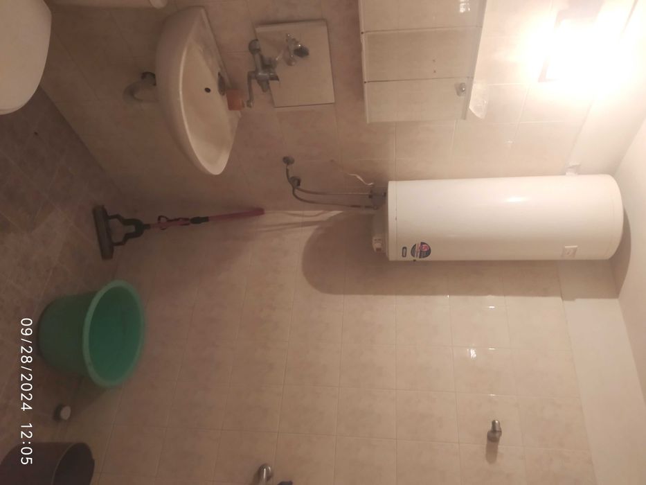 Дава се под наем Двустаен апартамент в Варна, Център - 62 кв.м за 331.5 € - Снимка #12