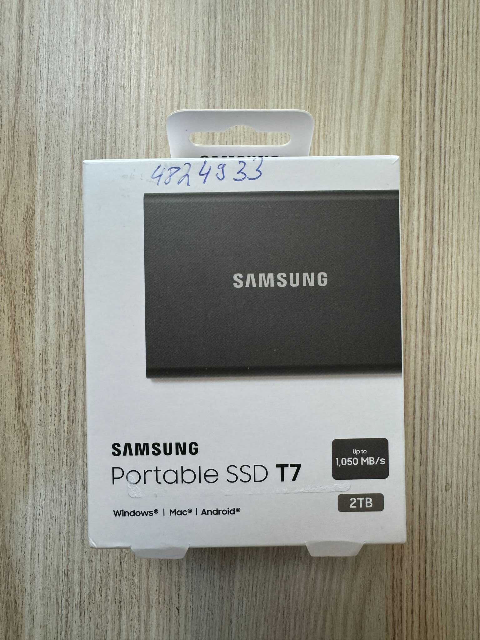 SSD Extern Samsung T7 2TB USB-C