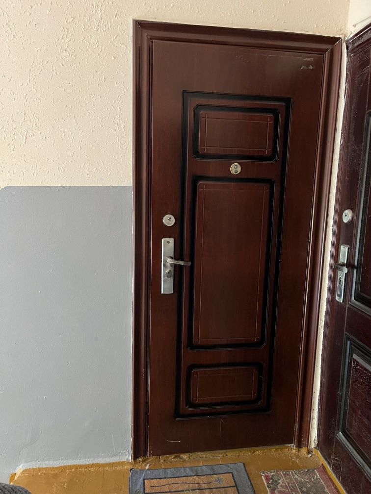 Продается 2 комнатная квартира