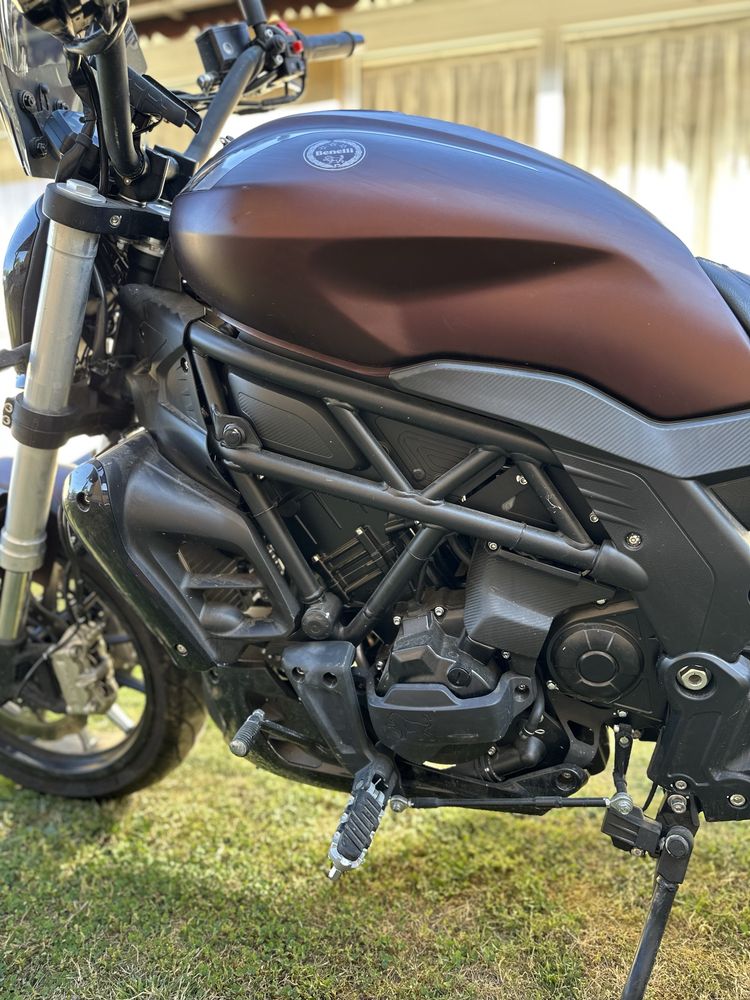 Motocicleta Benelli 502C Cruiser 2022