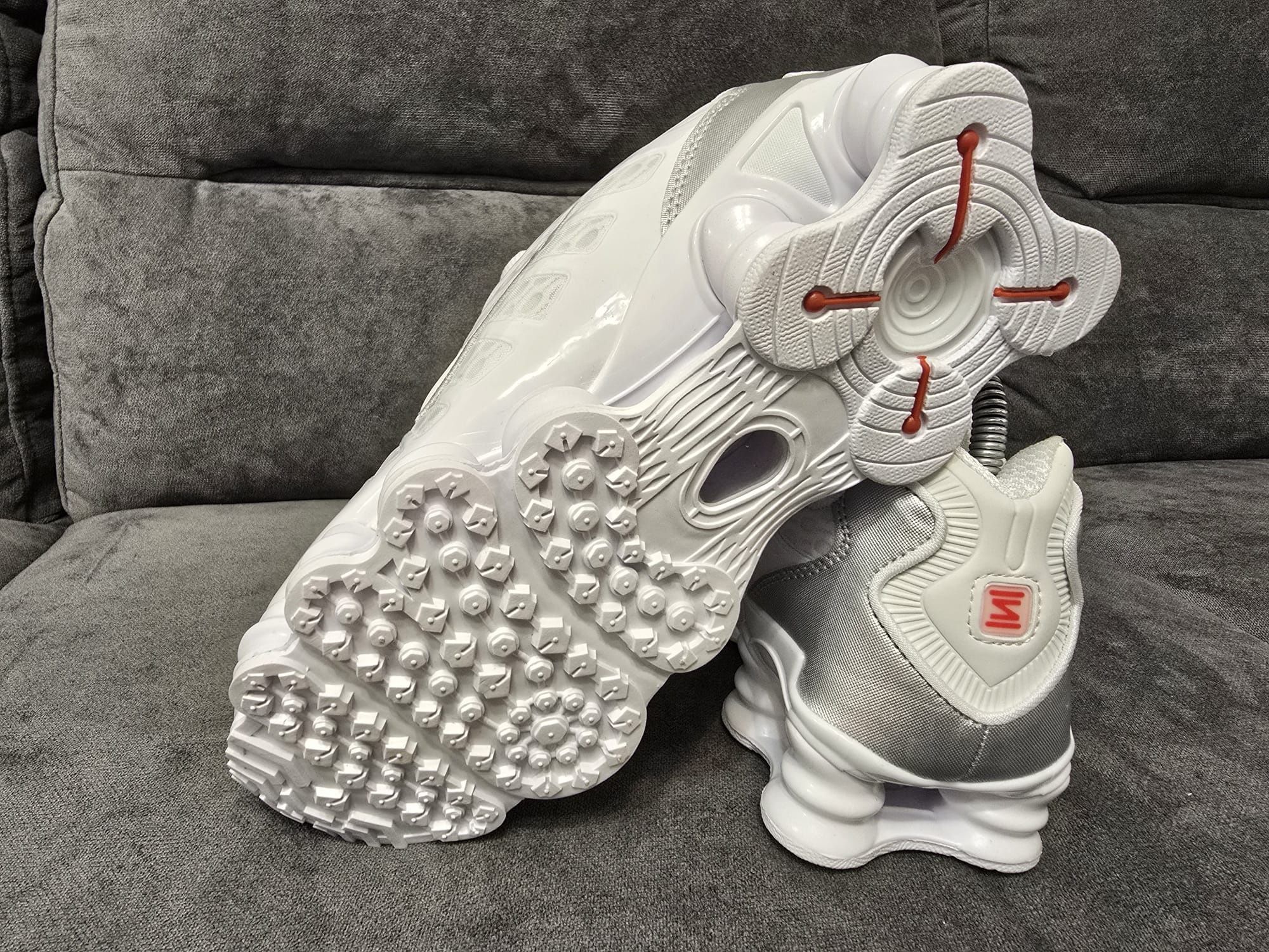 Nike Shox nr 39 40 41 42,43,44,45 preț 400 lei