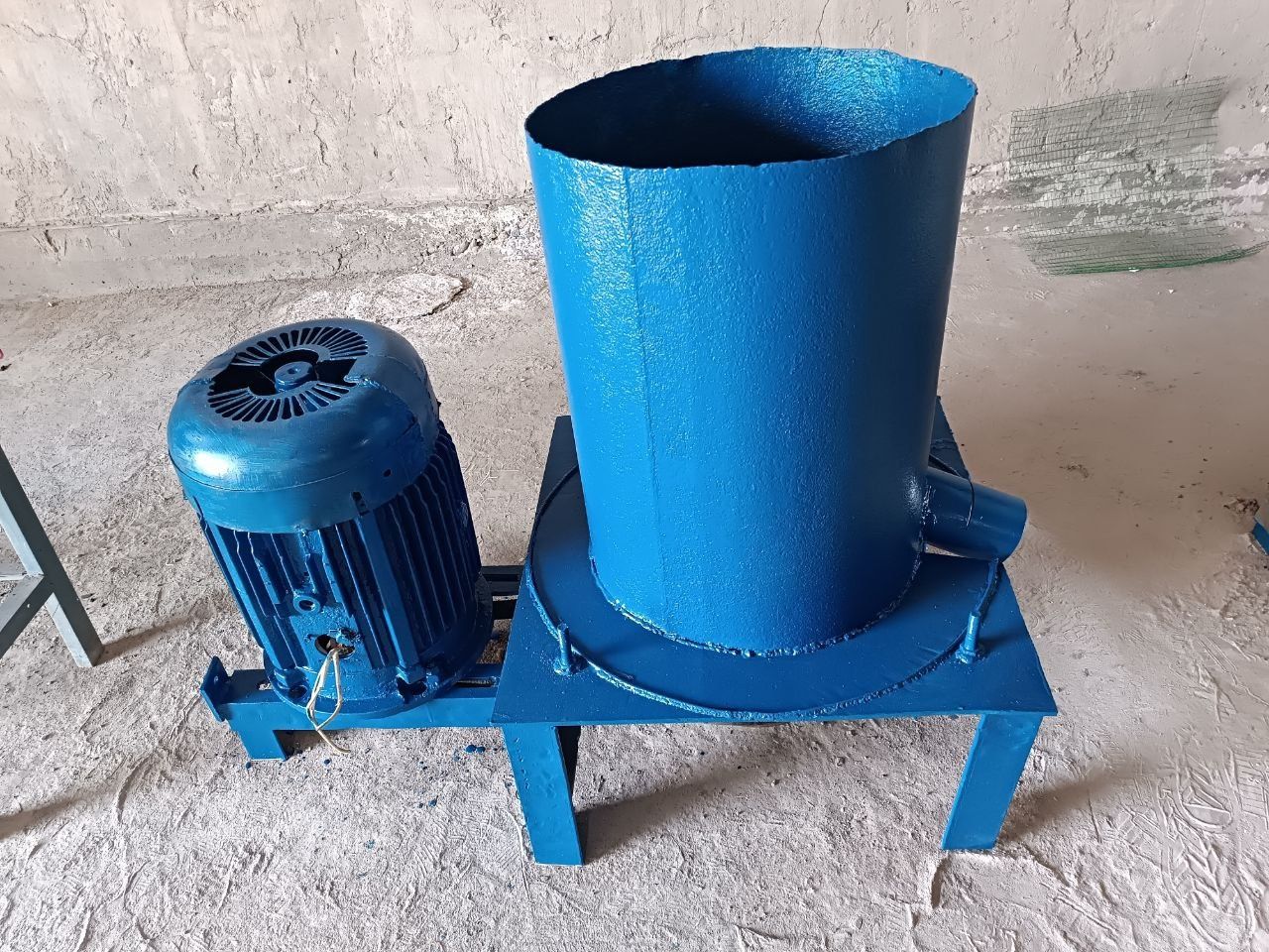 Plastik truba chiqaradigan mini zavod