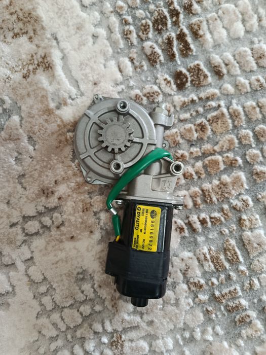 Motorchik oyna steklopadyomniga nexia