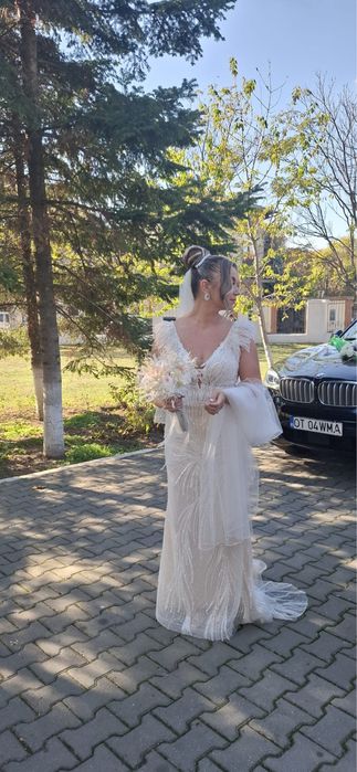 Vand rochie de mireasa marca Maya Fashion