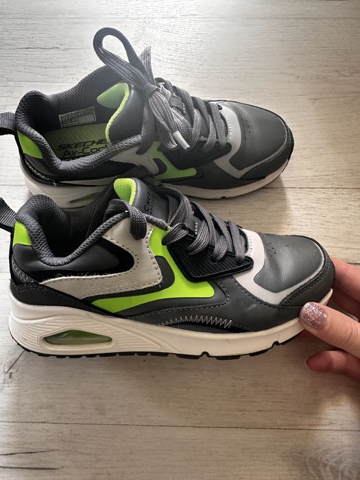Маратонки за момче Skechers