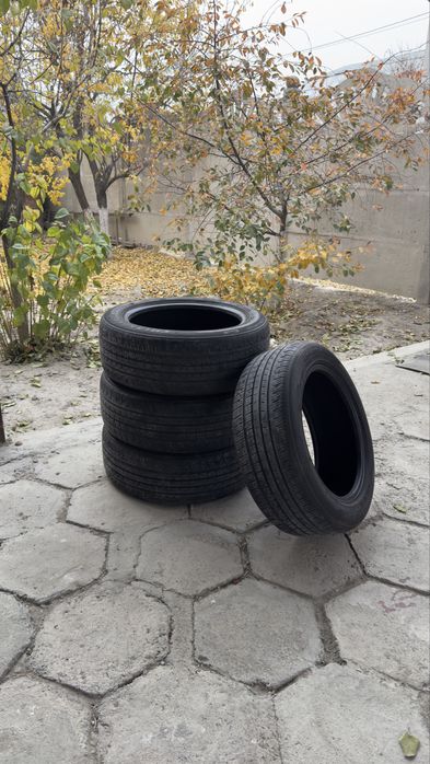 215/55/17 летние покрышки б/у