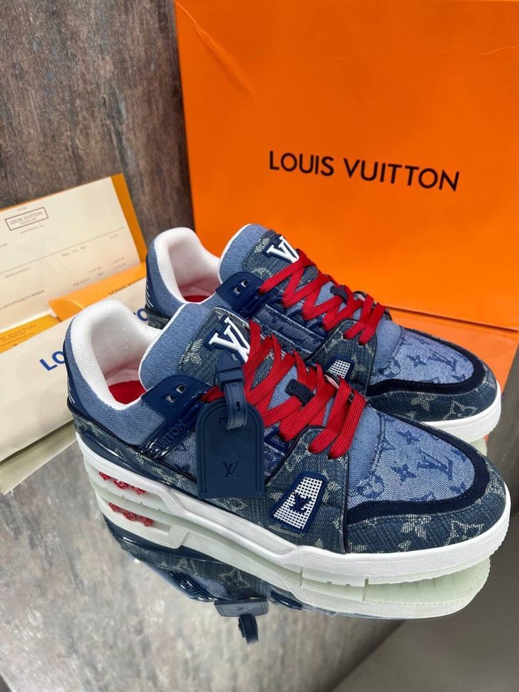 Adidasi Louis Vuitton Trainers