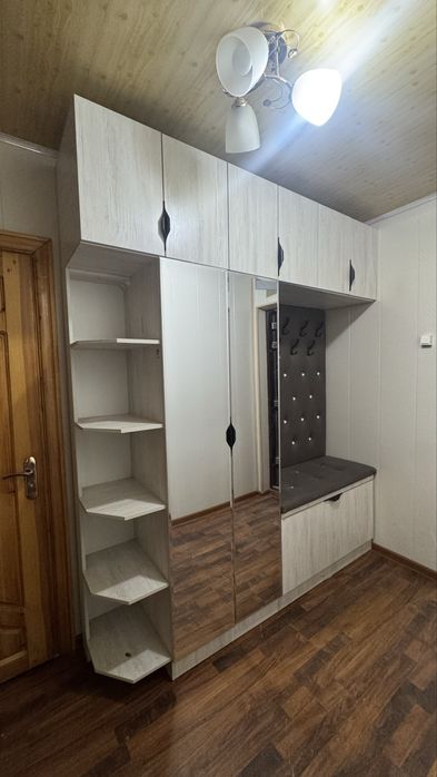 Прихожая мебель