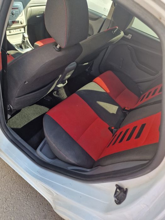 Ford Focus 2008, benzina 1,6, 247000 km reali
