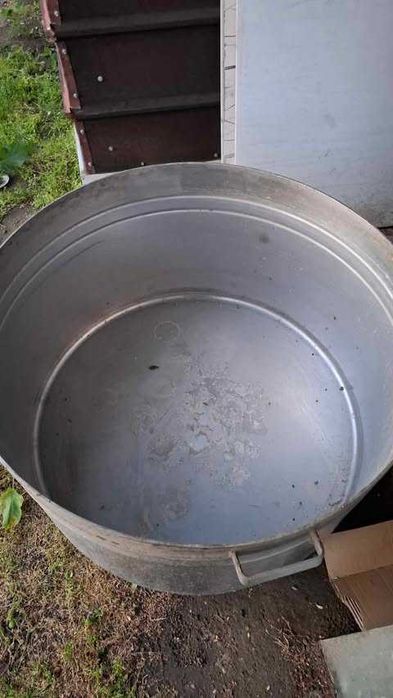 казан за варене от неръждавейка от дебела ламарина