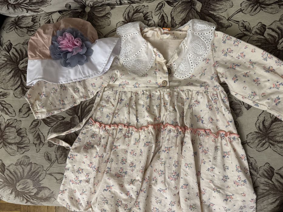 Отдам бесплатно детскую одежду на девочку до года