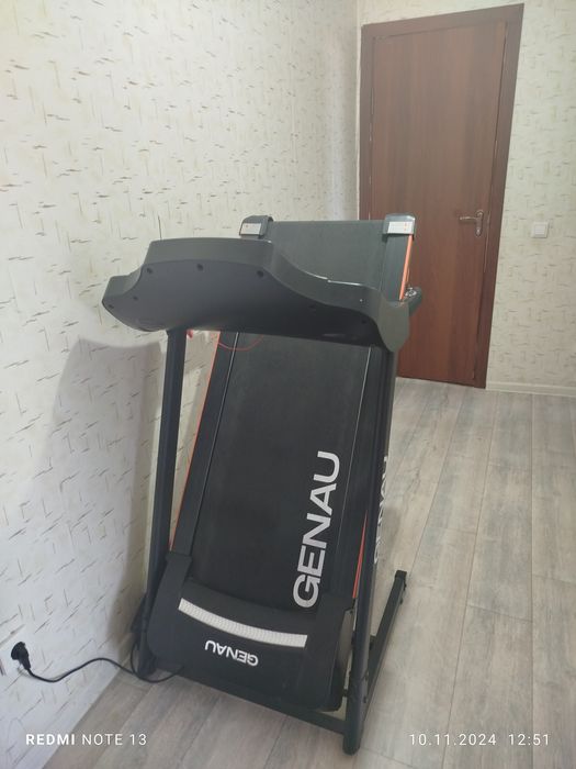 Беговая дорожка  200 000тг