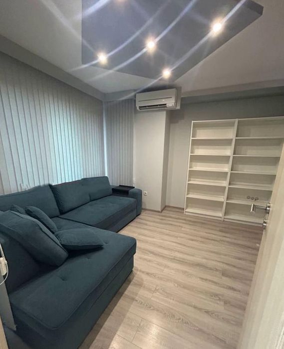 Четиристаен апартамент под наем в ж.к. Зона б-18, 2213258